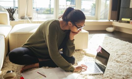 15 Expert Tips for Mastering the College Essay Process