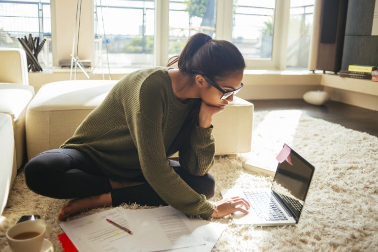 15 Expert Tips for Mastering the College Essay Process