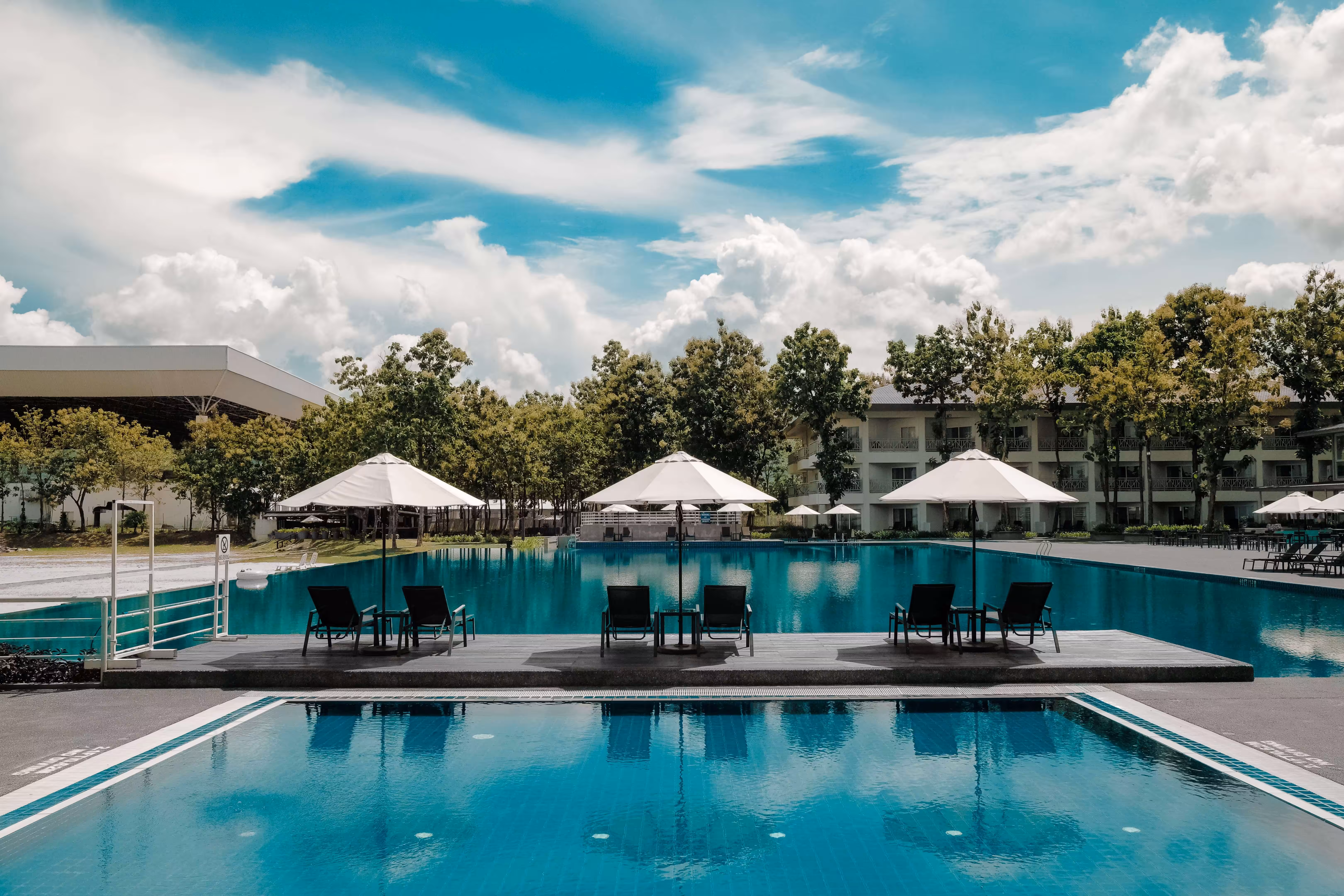 Some Of The Coolest And Unusual Hotels In The World: Would You Like To Stay There?