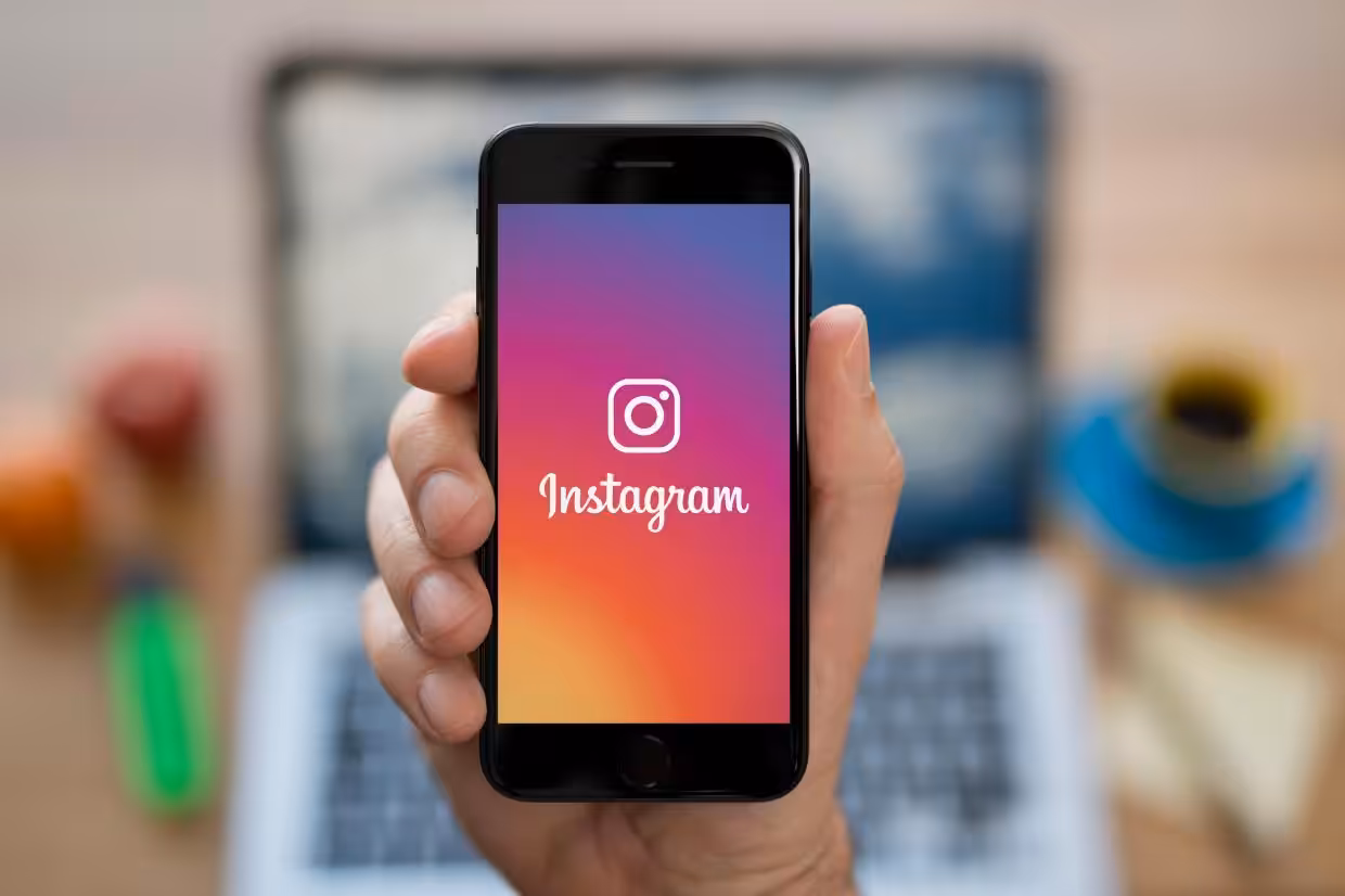How to Unarchive Posts on Instagram